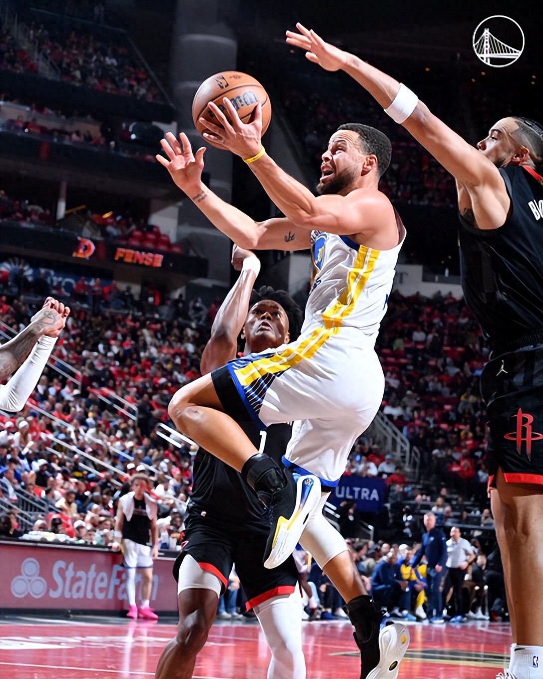 勇士队取得两连胜,势不可挡的简单介绍 勇士队取得两连胜,势不可挡的简单介绍