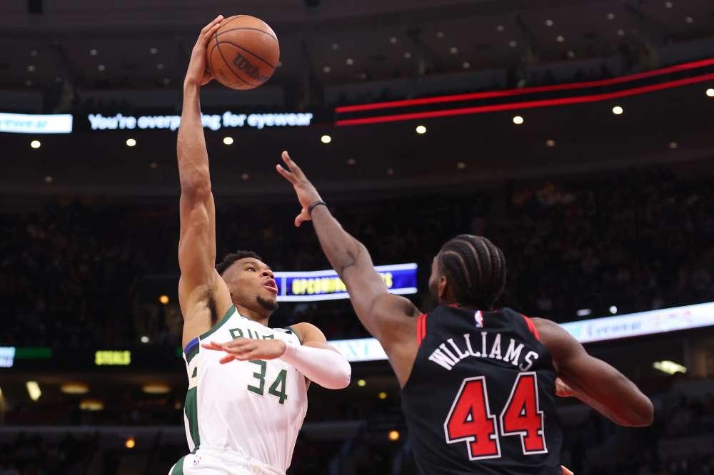 连胜势头难挡！赛车豪取十连胜的简单介绍