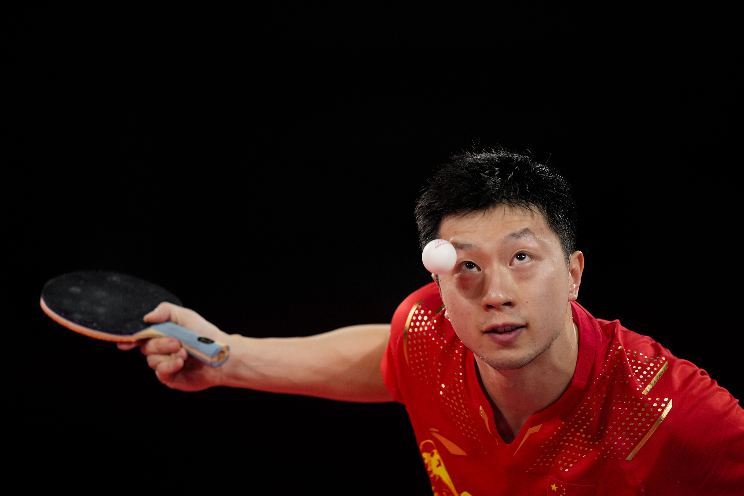 日本队险胜韩国队，奥恰洛夫高光表现