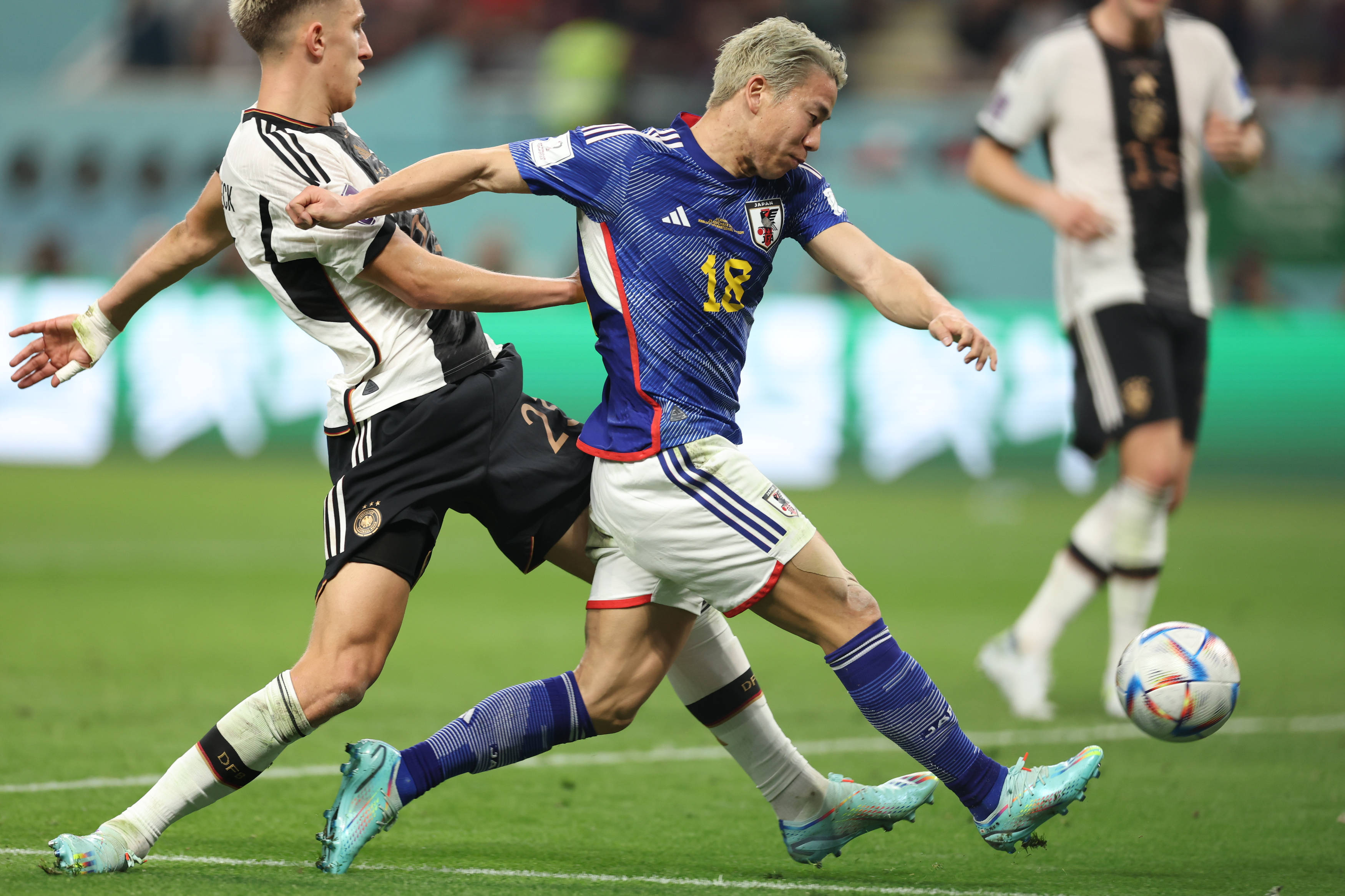 日本队绝杀英格兰队，王皓惊艳四座的简单介绍