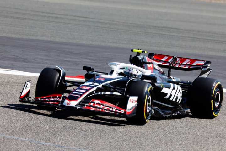 哈斯车队险胜梅赛德斯，拉塞尔惊艳四座