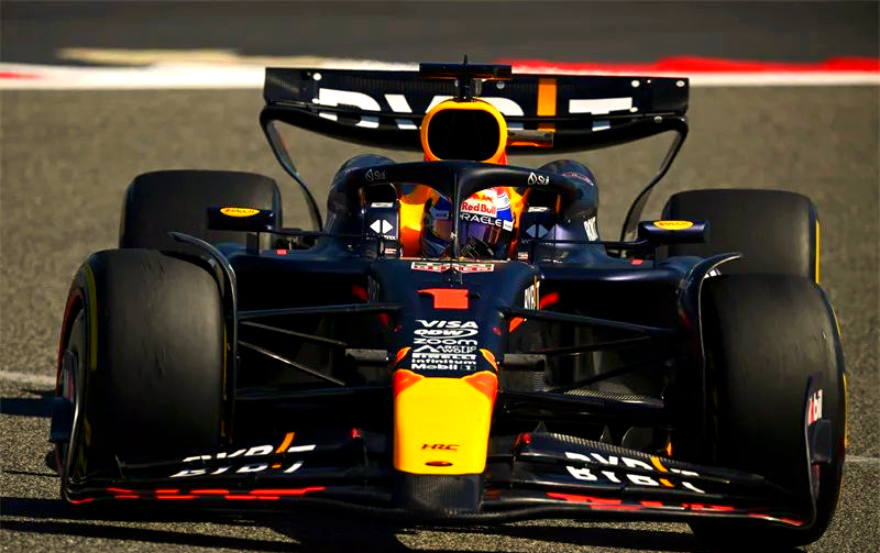 索伯车队碾压红牛车队，阿隆索高光表现