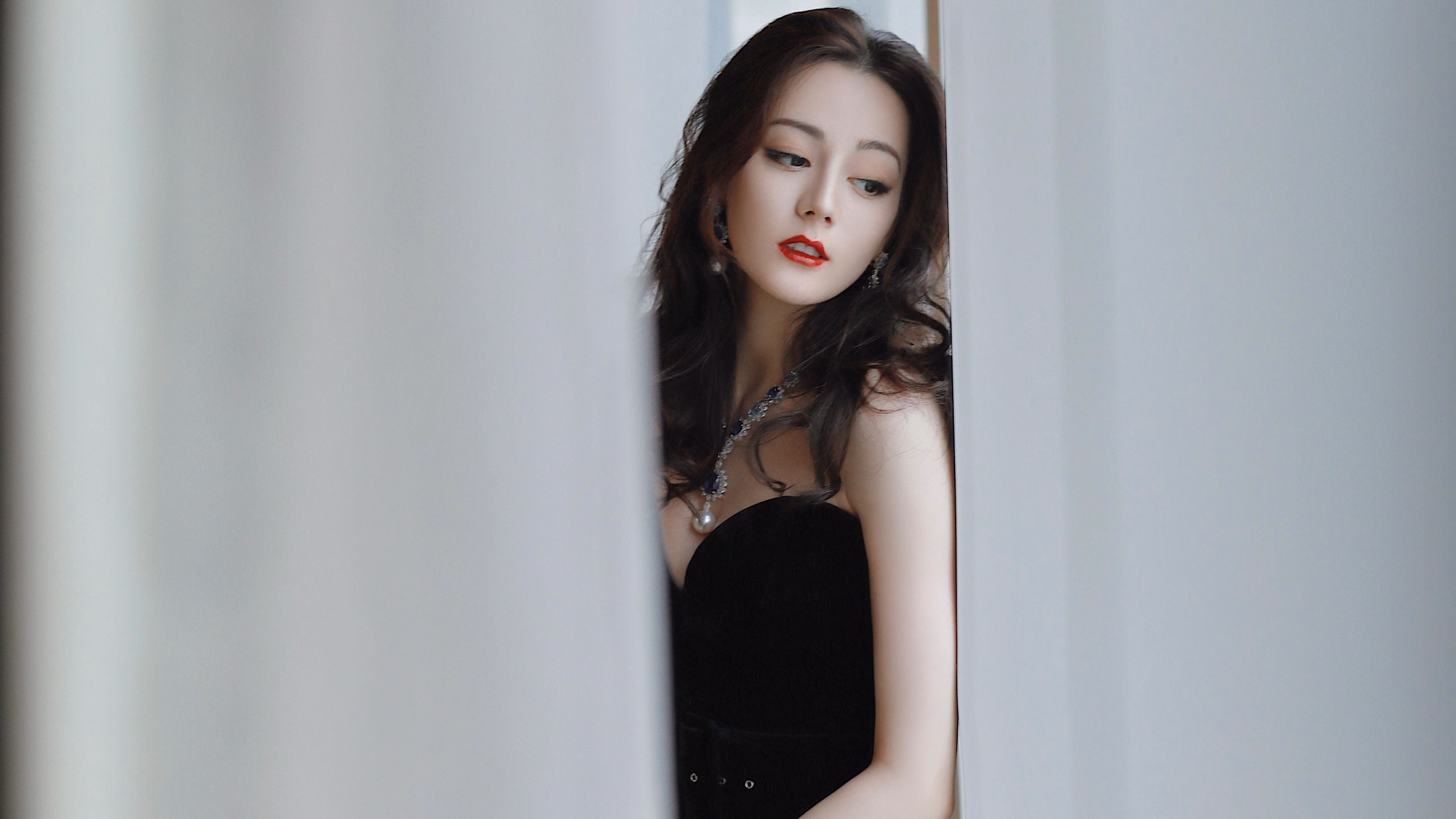 骑士精神重现，东契奇惊魂绝杀，谱写加时逆战史诗