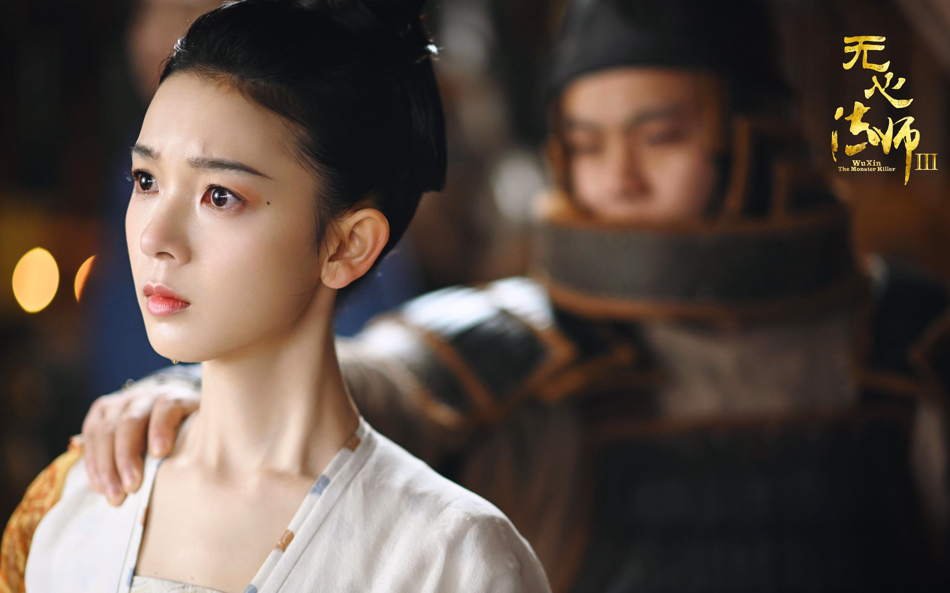 开季宣言，赛道轰鸣与球场逆袭的双重奏